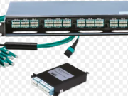 Ang Role of Guiding Holes sa Ferrule End of MPO Connectors